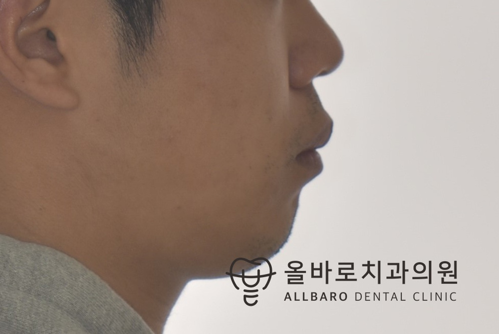 올바로치과 의료진과 진료 공간